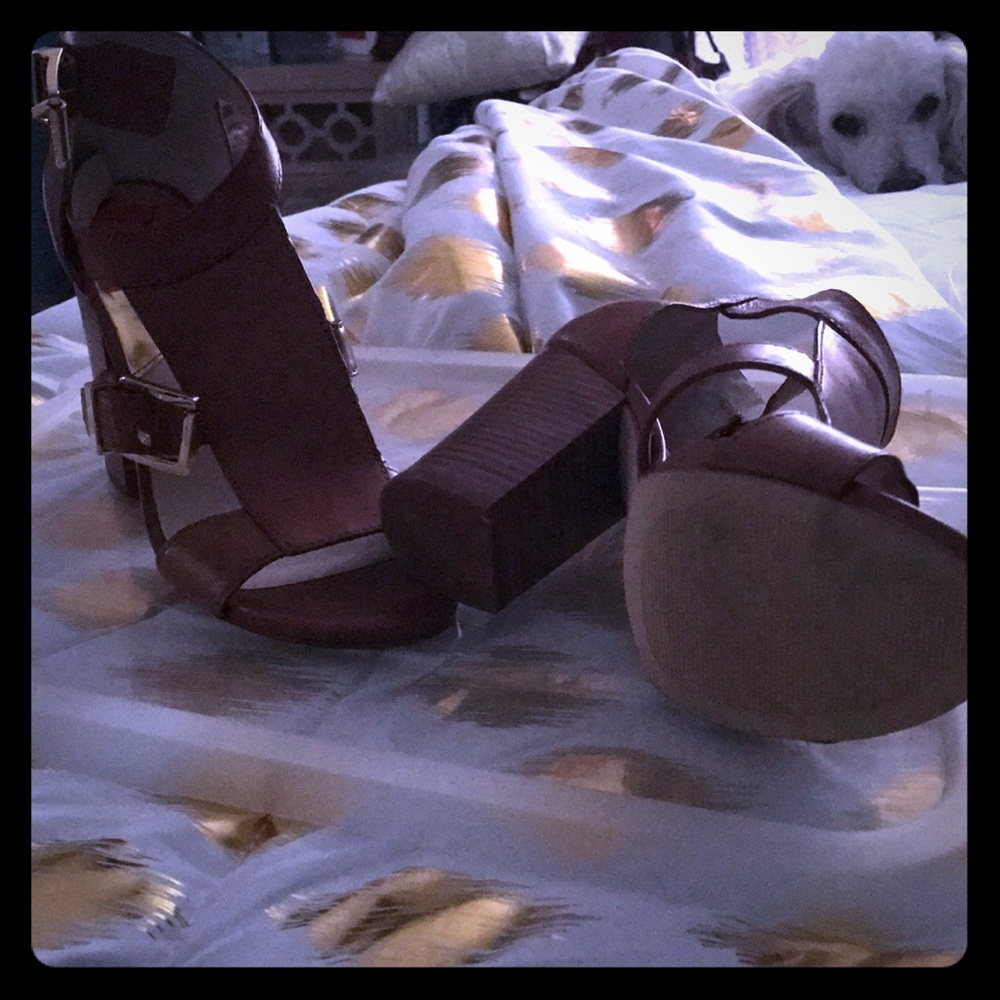 MK shoes worn one time this is my price $45